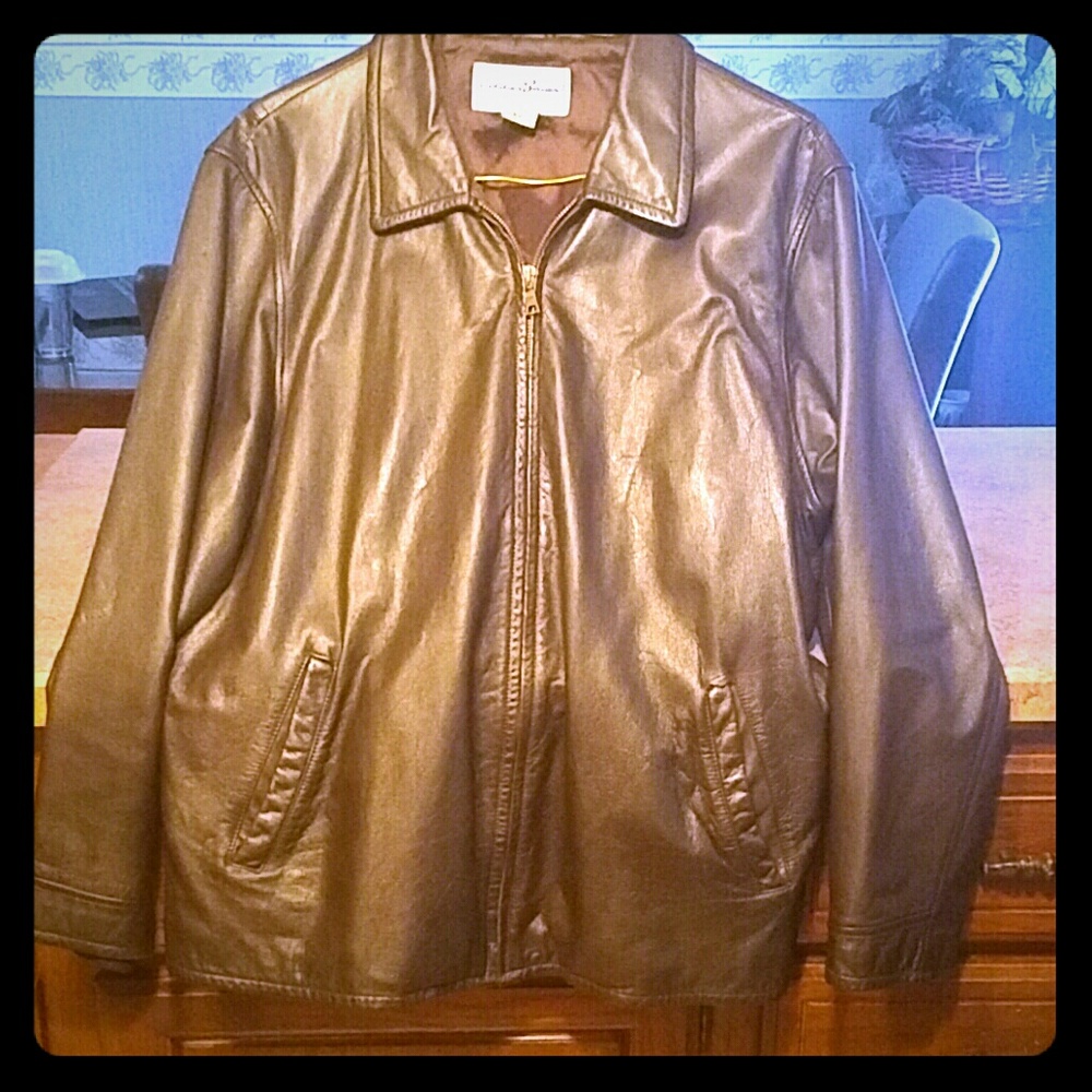 Eddie Bauer leather bomber jacket